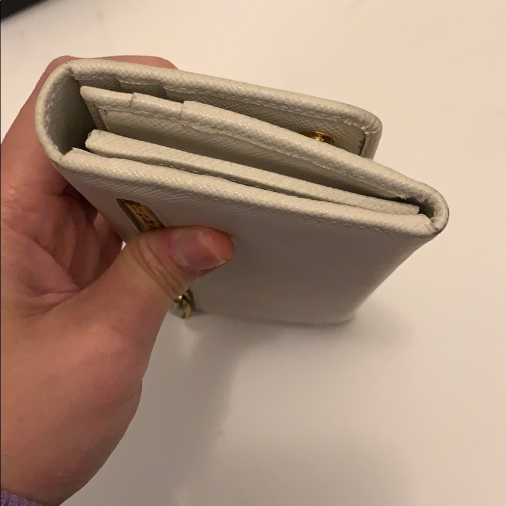 SOLD Prada saffiano long wallet - Picture 8 of 10
